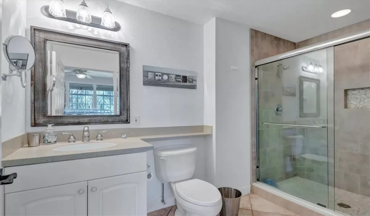 3 Bedrooms Bedrooms, 0 ,3 BathroomsBathrooms,Residential Lease,For Sale,0,D6143545
