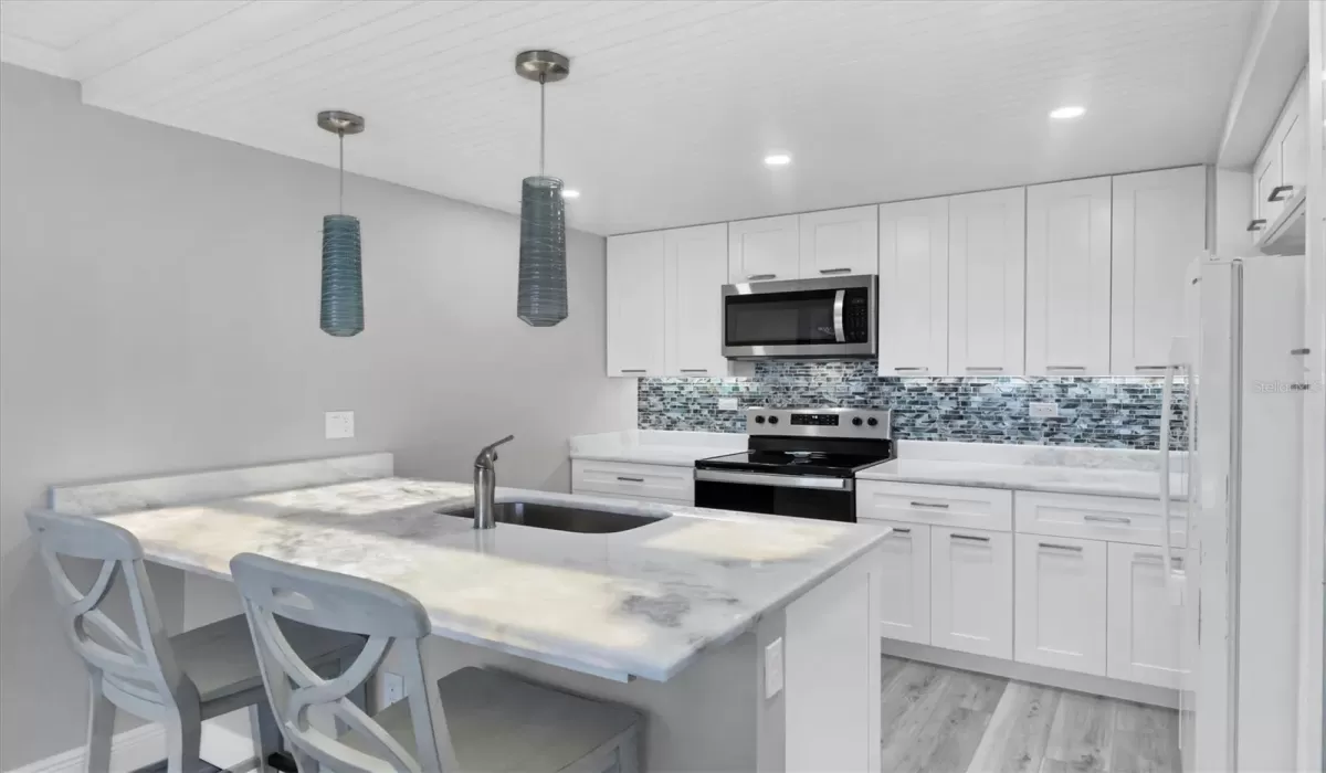 2 Bedrooms Bedrooms, 0 ,2 BathroomsBathrooms,Residential,For Sale,0,D6143628