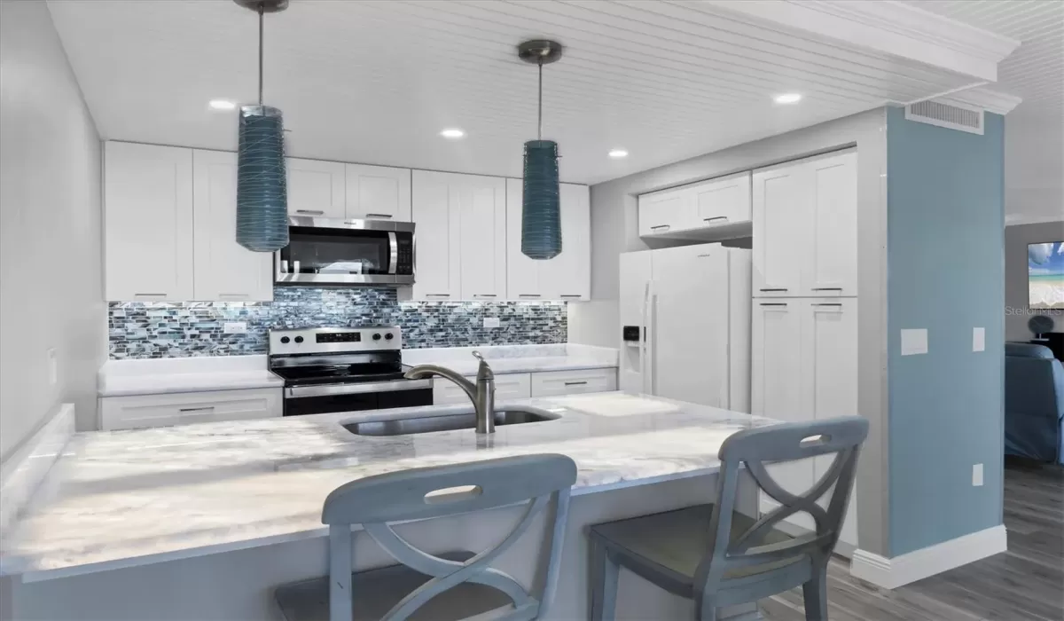 2 Bedrooms Bedrooms, 0 ,2 BathroomsBathrooms,Residential,For Sale,0,D6143628
