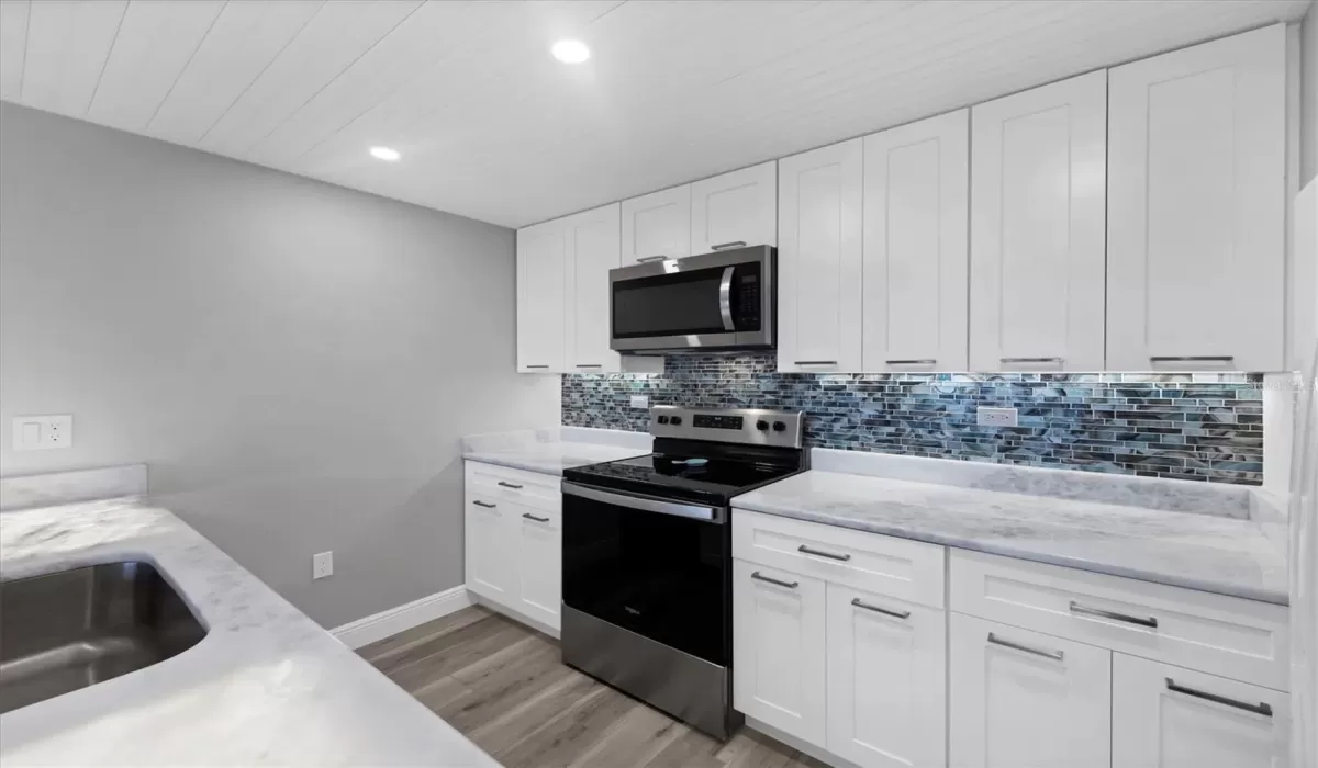 2 Bedrooms Bedrooms, 0 ,2 BathroomsBathrooms,Residential,For Sale,0,D6143628