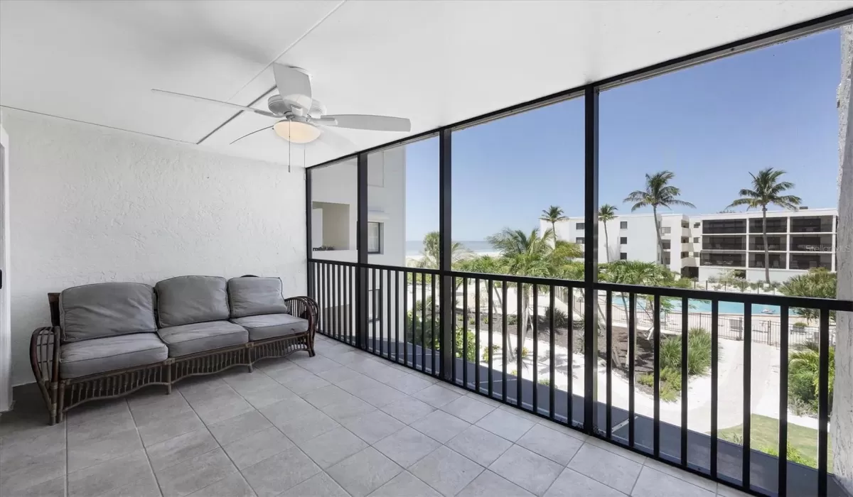 2 Bedrooms Bedrooms, 0 ,2 BathroomsBathrooms,Residential,For Sale,0,D6143628