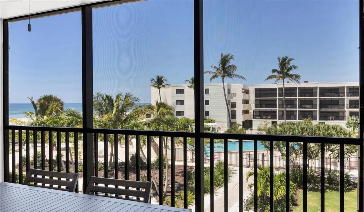 2 Bedrooms Bedrooms, 0 ,2 BathroomsBathrooms,Residential,For Sale,0,D6143628