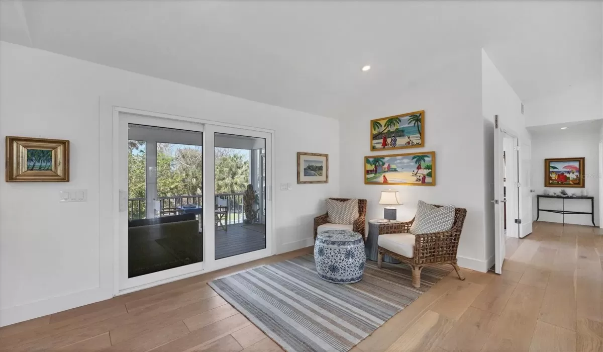3 Bedrooms Bedrooms, 0 ,4 BathroomsBathrooms,Residential Lease,For Sale,0,D6143644