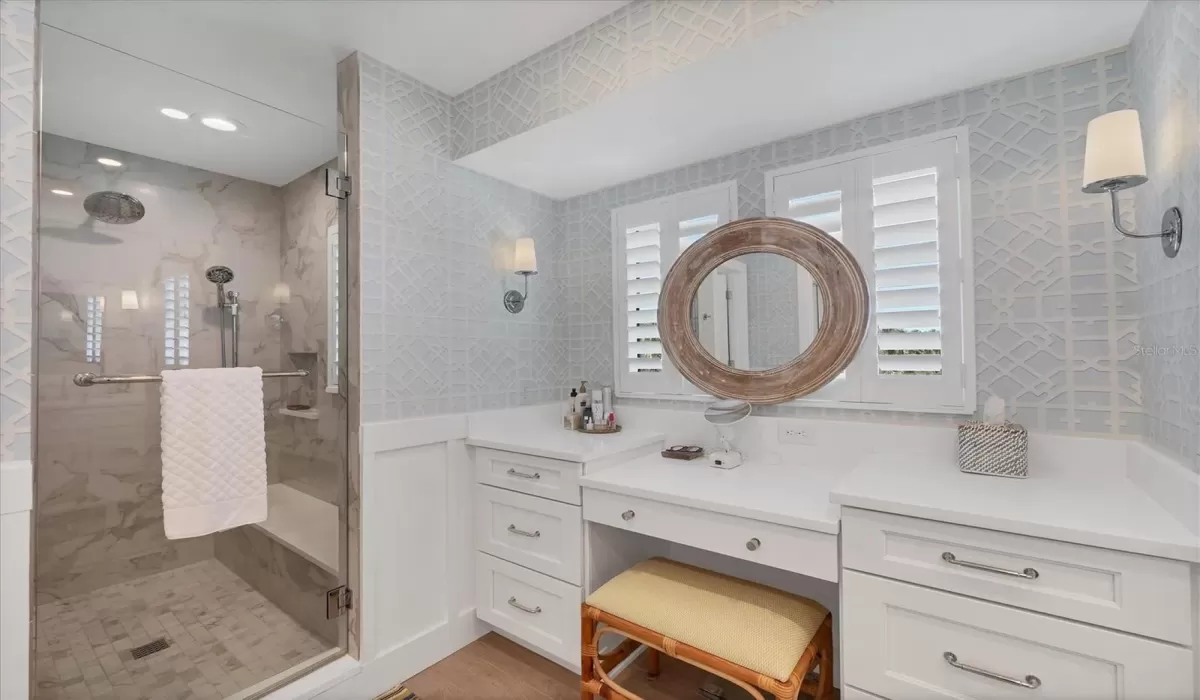 3 Bedrooms Bedrooms, 0 ,4 BathroomsBathrooms,Residential Lease,For Sale,0,D6143644
