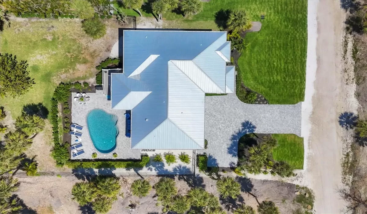 3 Bedrooms Bedrooms, 0 ,4 BathroomsBathrooms,Residential Lease,For Sale,0,D6143644