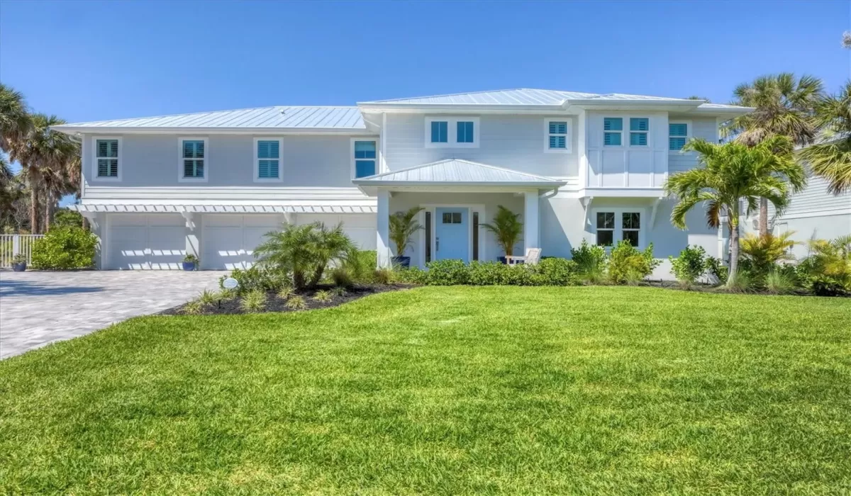3 Bedrooms Bedrooms, 0 ,4 BathroomsBathrooms,Residential Lease,For Sale,0,D6143644