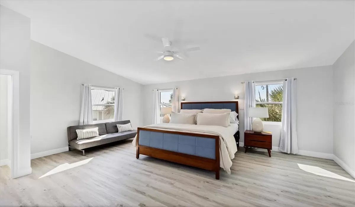 3 Bedrooms Bedrooms, 0 ,2 BathroomsBathrooms,Residential Lease,For Sale,0,D6143645