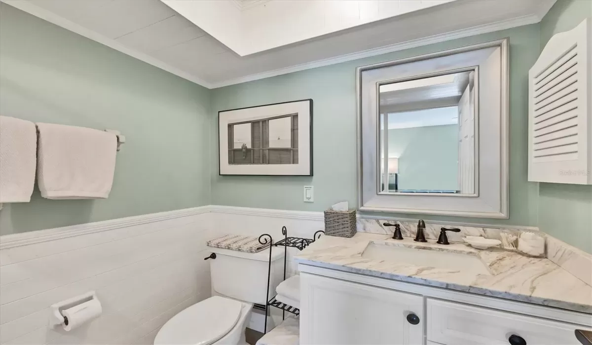 2 Bedrooms Bedrooms, 0 ,2 BathroomsBathrooms,Residential Lease,For Sale,0,D6143503