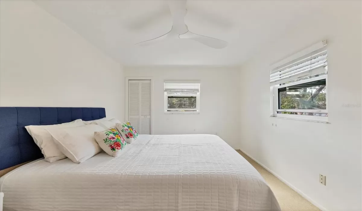 3 Bedrooms Bedrooms, 0 ,3 BathroomsBathrooms,Residential Lease,For Sale,0,D6143435