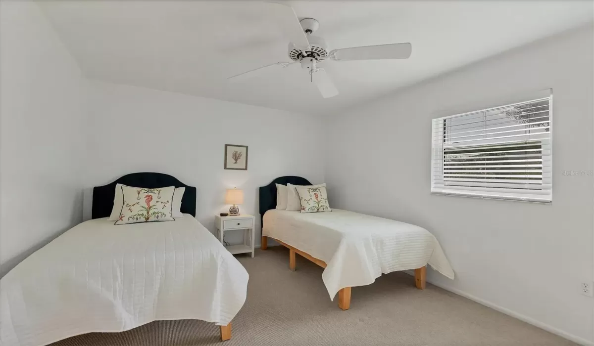 3 Bedrooms Bedrooms, 0 ,3 BathroomsBathrooms,Residential Lease,For Sale,0,D6143435