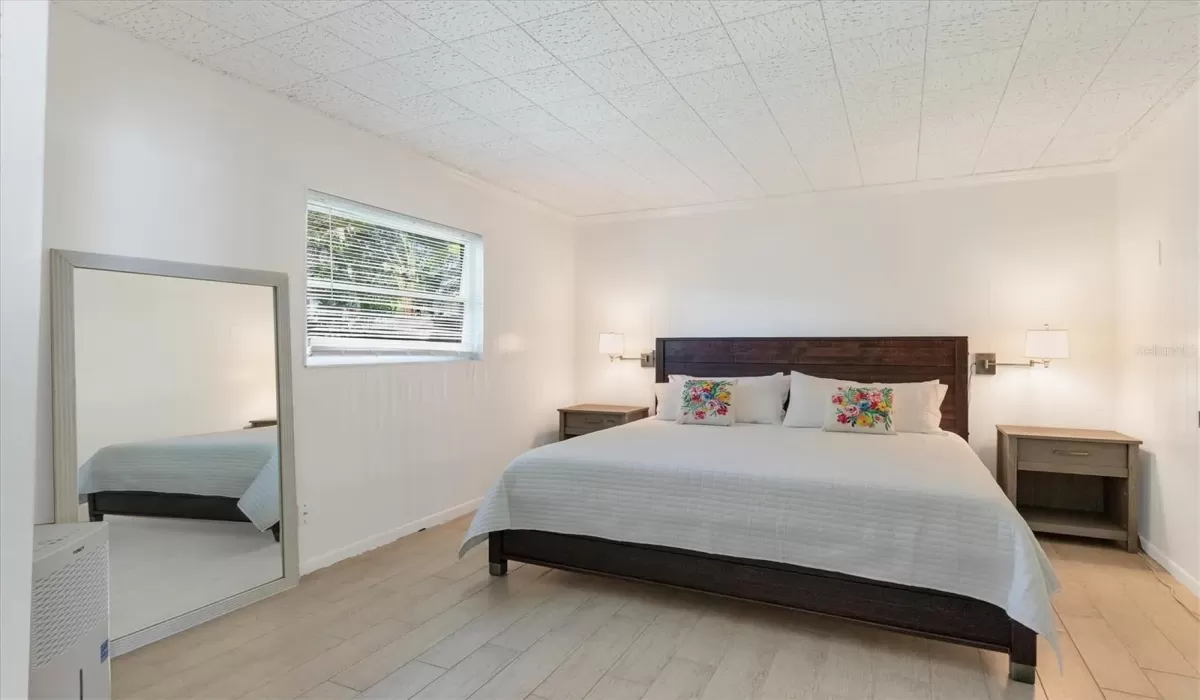 3 Bedrooms Bedrooms, 0 ,3 BathroomsBathrooms,Residential Lease,For Sale,0,D6143435