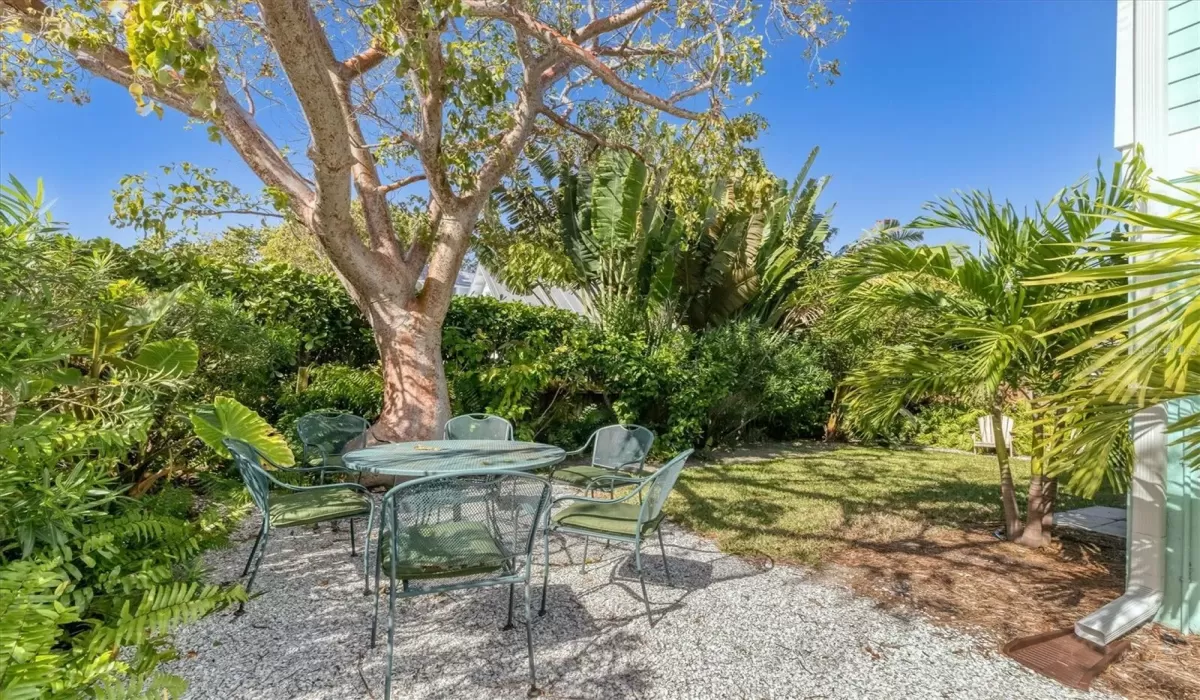3 Bedrooms Bedrooms, 0 ,3 BathroomsBathrooms,Residential Lease,For Sale,0,D6143435