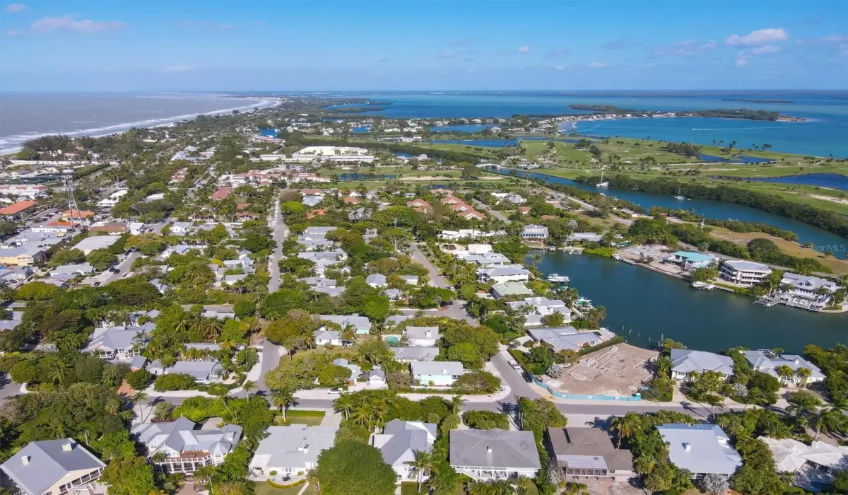 3 Bedrooms Bedrooms, 0 ,3 BathroomsBathrooms,Residential Lease,For Sale,0,D6143435
