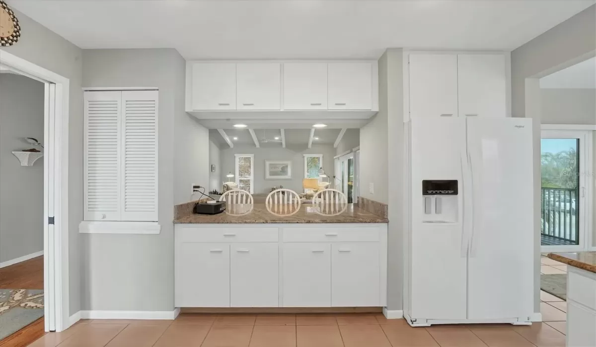 3 Bedrooms Bedrooms, 0 ,2 BathroomsBathrooms,Residential Lease,For Sale,0,D6143502