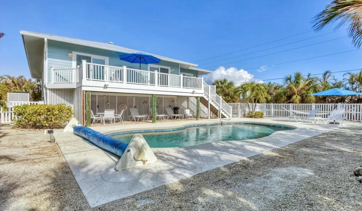 3 Bedrooms Bedrooms, 0 ,2 BathroomsBathrooms,Residential Lease,For Sale,0,D6143502