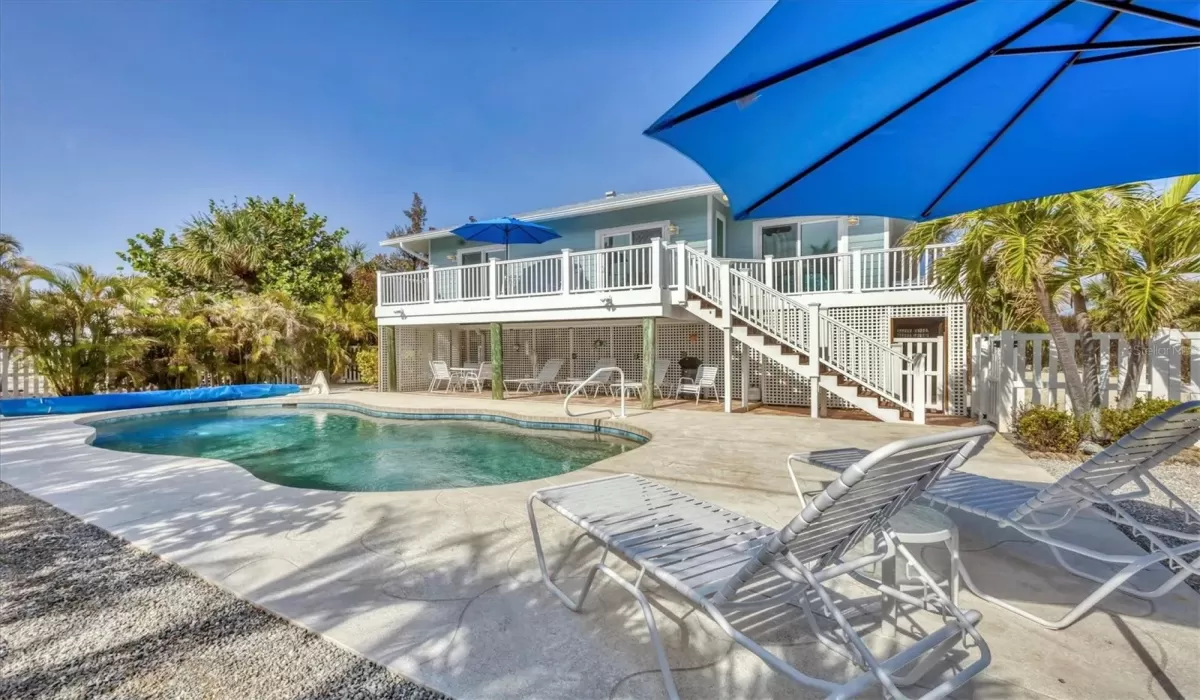 3 Bedrooms Bedrooms, 0 ,2 BathroomsBathrooms,Residential Lease,For Sale,0,D6143502