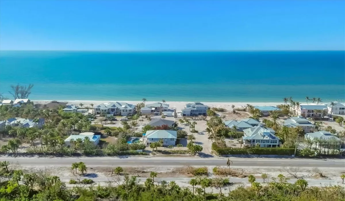 3 Bedrooms Bedrooms, 0 ,2 BathroomsBathrooms,Residential Lease,For Sale,0,D6143502