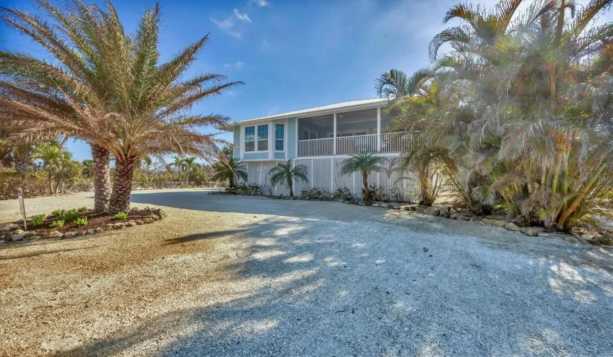 3 Bedrooms Bedrooms, 0 ,2 BathroomsBathrooms,Residential Lease,For Sale,0,D6143502