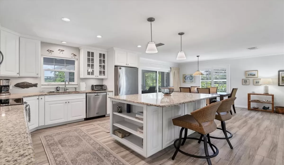 2 Bedrooms Bedrooms, 0 ,2 BathroomsBathrooms,Residential Lease,For Sale,0,D6143522