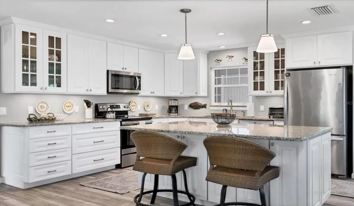2 Bedrooms Bedrooms, 0 ,2 BathroomsBathrooms,Residential Lease,For Sale,0,D6143522