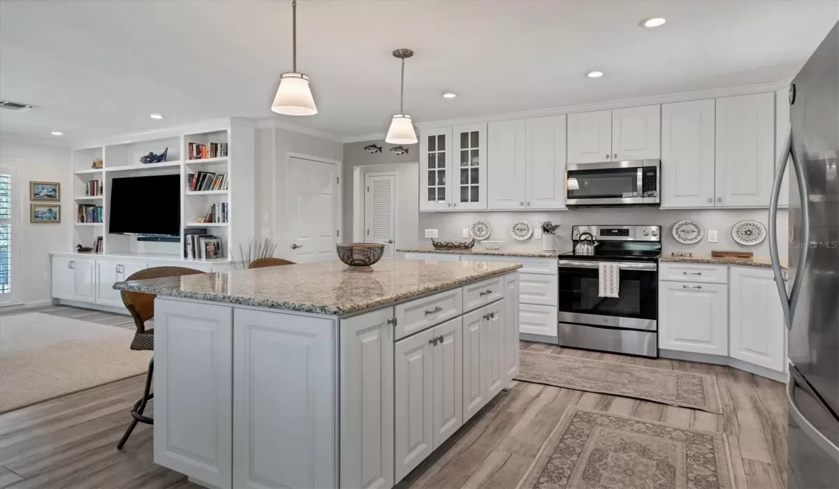 2 Bedrooms Bedrooms, 0 ,2 BathroomsBathrooms,Residential Lease,For Sale,0,D6143522