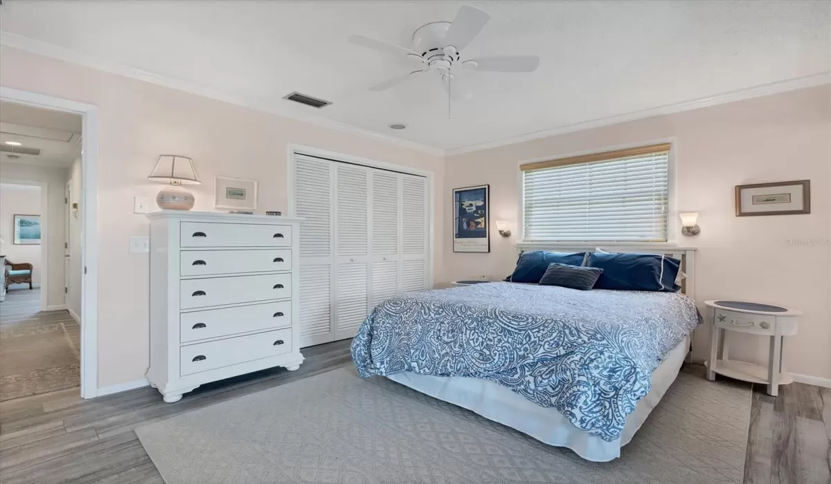2 Bedrooms Bedrooms, 0 ,2 BathroomsBathrooms,Residential Lease,For Sale,0,D6143522