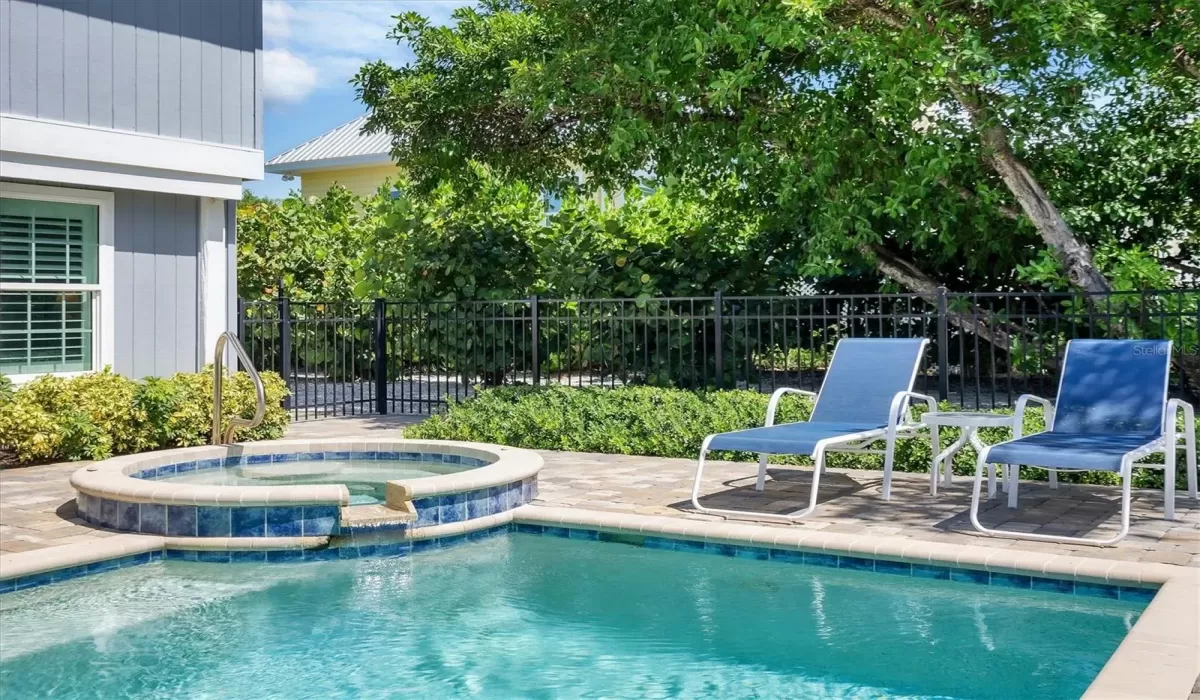 2 Bedrooms Bedrooms, 0 ,2 BathroomsBathrooms,Residential Lease,For Sale,0,D6143522