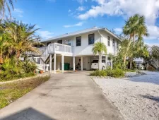4 Bedrooms Bedrooms, 0 ,3 BathroomsBathrooms,Residential Lease,For Sale,0,D6143527