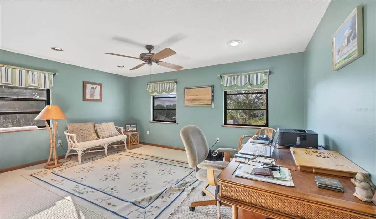 4 Bedrooms Bedrooms, 0 ,3 BathroomsBathrooms,Residential Lease,For Sale,0,D6143527