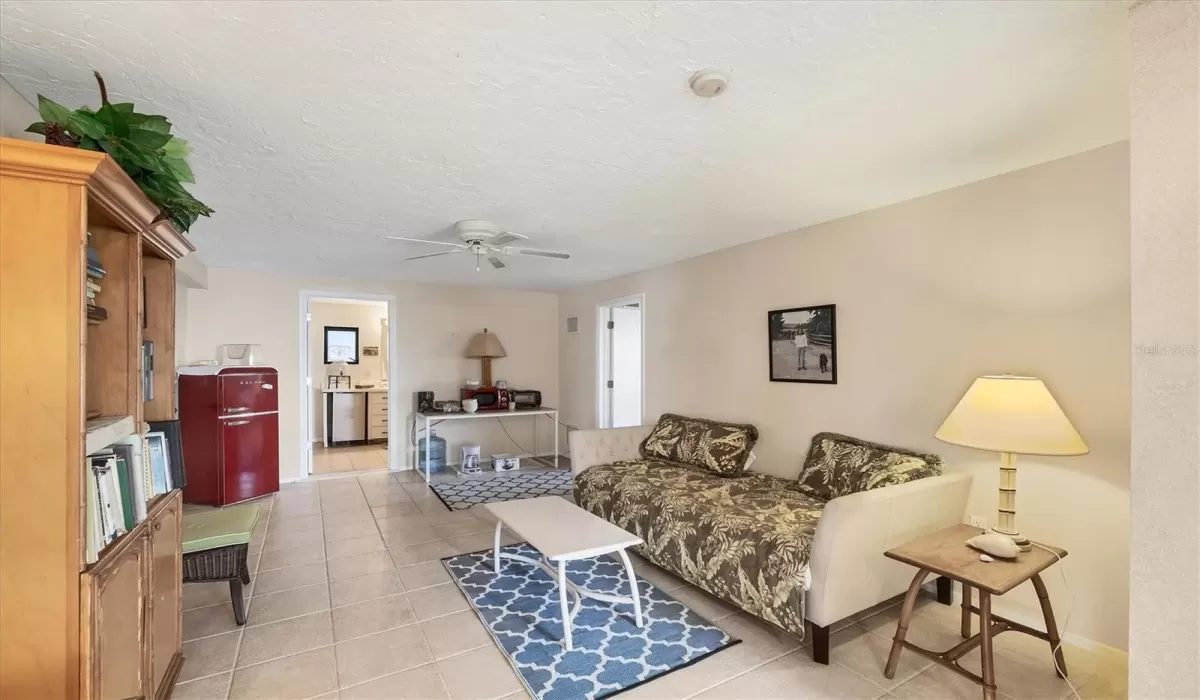 4 Bedrooms Bedrooms, 0 ,3 BathroomsBathrooms,Residential Lease,For Sale,0,D6143527