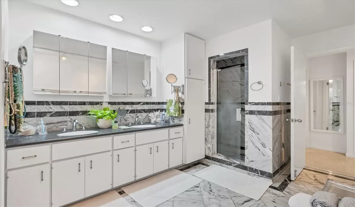 3 Bedrooms Bedrooms, 0 ,4 BathroomsBathrooms,Residential Lease,For Sale,0,D6143530 3 Bedrooms Bedrooms, 0 ,4 BathroomsBathrooms,Residential Lease,For Sale,0,D6143530