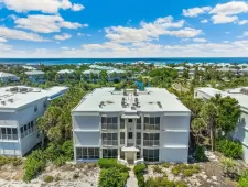 3 Bedrooms Bedrooms, 0 ,3 BathroomsBathrooms,Residential,Pending,0,D6143744