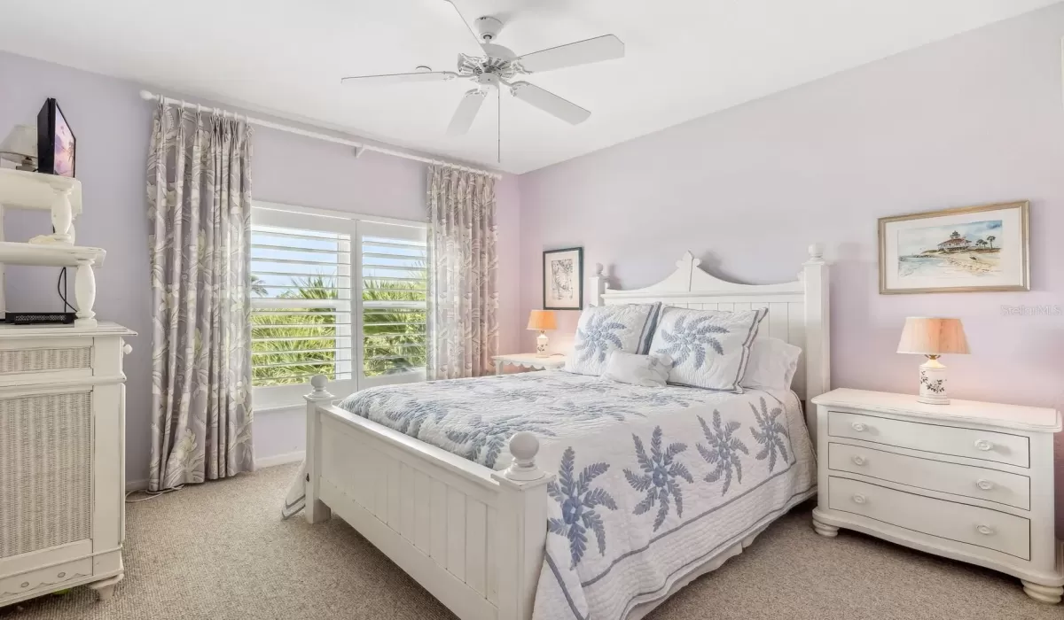 3 Bedrooms Bedrooms, 0 ,3 BathroomsBathrooms,Residential,For Sale,0,D6143838