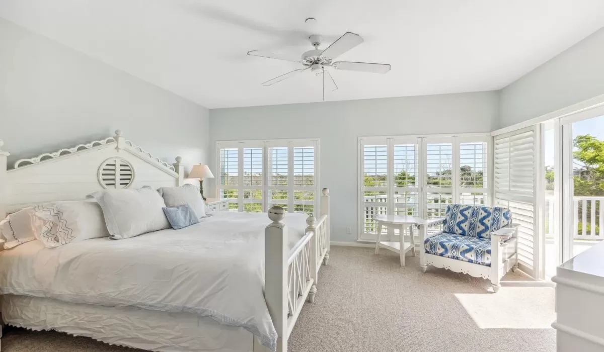3 Bedrooms Bedrooms, 0 ,3 BathroomsBathrooms,Residential,For Sale,0,D6143838