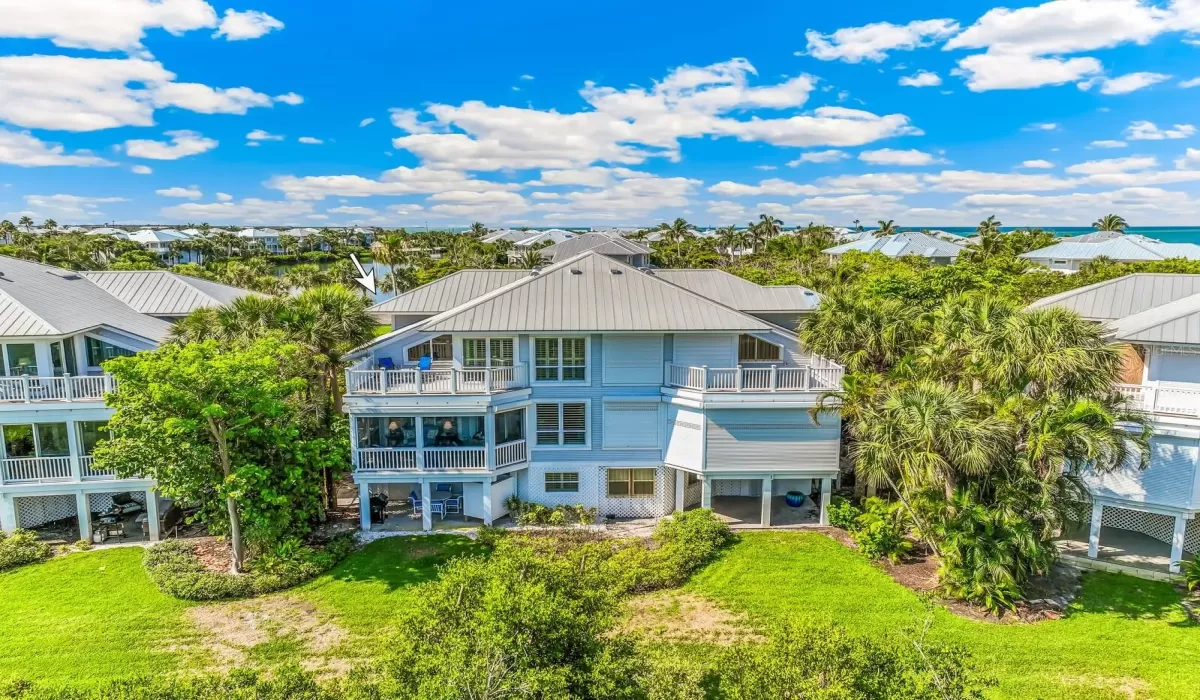 3 Bedrooms Bedrooms, 0 ,3 BathroomsBathrooms,Residential,For Sale,0,D6143838