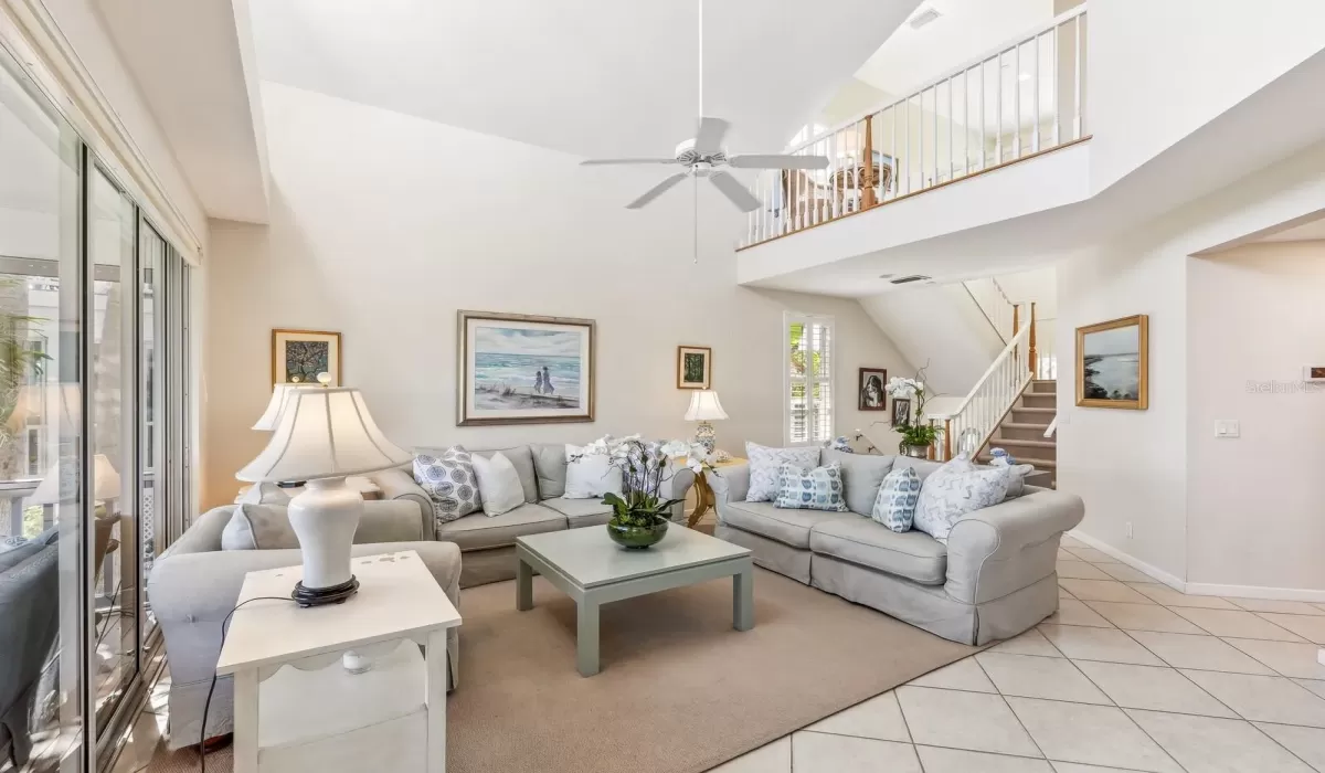 3 Bedrooms Bedrooms, 0 ,3 BathroomsBathrooms,Residential,For Sale,0,D6143838