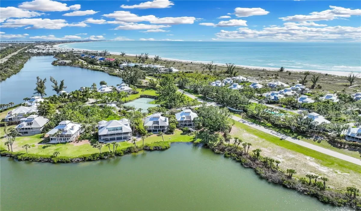 3 Bedrooms Bedrooms, 0 ,3 BathroomsBathrooms,Residential,For Sale,0,D6141118