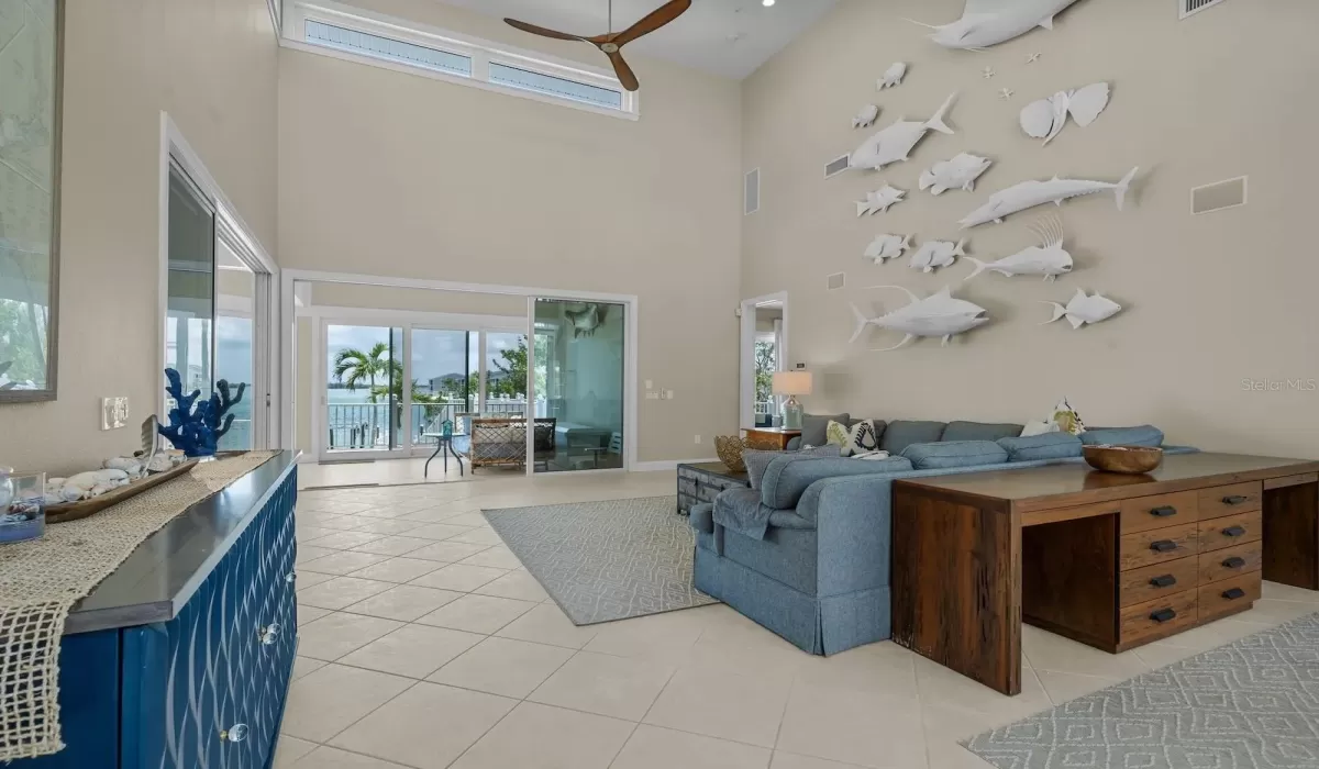 3 Bedrooms Bedrooms, 0 ,3 BathroomsBathrooms,Residential,For Sale,0,D6143682