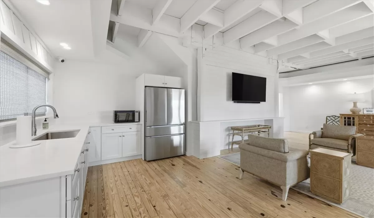 2 Bedrooms Bedrooms, 0 ,2 BathroomsBathrooms,Residential,For Sale,0,D6141415