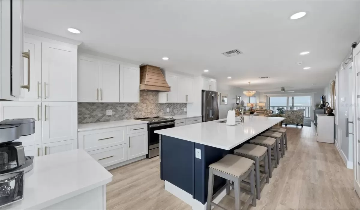 2 Bedrooms Bedrooms, 0 ,2 BathroomsBathrooms,Residential Lease,For Sale,0,D6143273