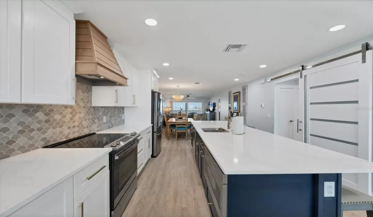 2 Bedrooms Bedrooms, 0 ,2 BathroomsBathrooms,Residential Lease,For Sale,0,D6143273
