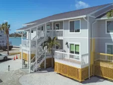 2 Bedrooms Bedrooms, 0 ,2 BathroomsBathrooms,Residential Lease,For Sale,0,D6143273
