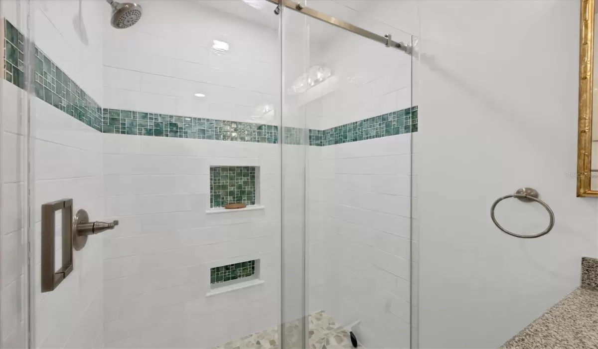 2 Bedrooms Bedrooms, 0 ,2 BathroomsBathrooms,Residential Lease,For Sale,0,D6143273