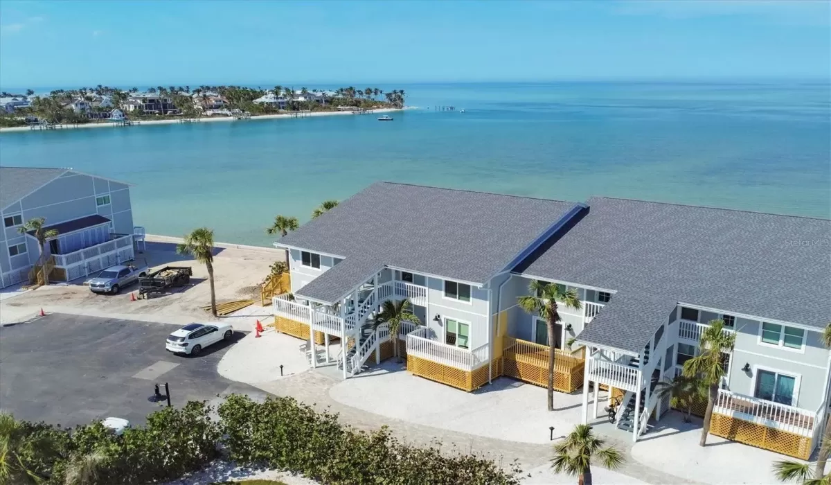 2 Bedrooms Bedrooms, 0 ,2 BathroomsBathrooms,Residential Lease,For Sale,0,D6143273