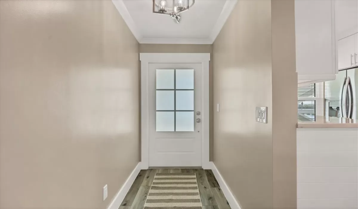 2 Bedrooms Bedrooms, 0 ,2 BathroomsBathrooms,Residential Lease,For Sale,0,D6143339