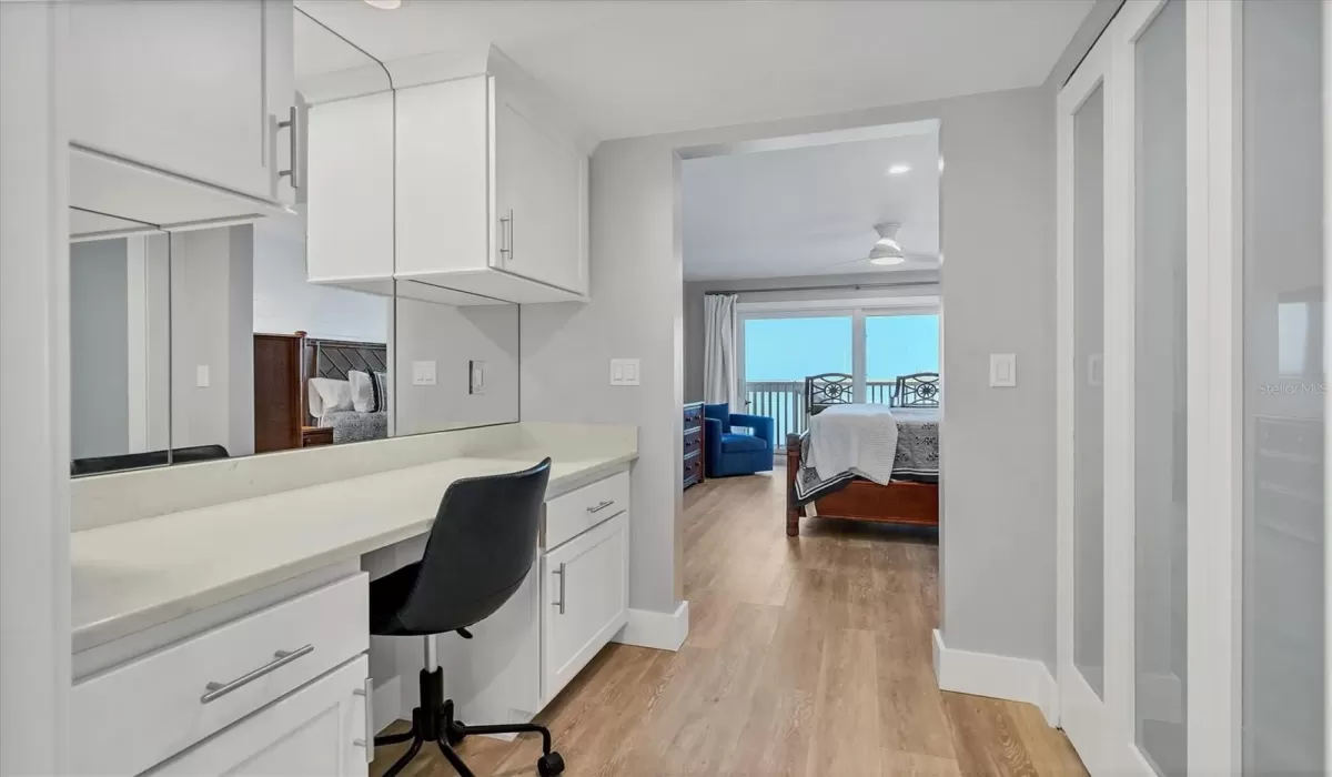 2 Bedrooms Bedrooms, 0 ,2 BathroomsBathrooms,Residential Lease,For Sale,0,D6143271