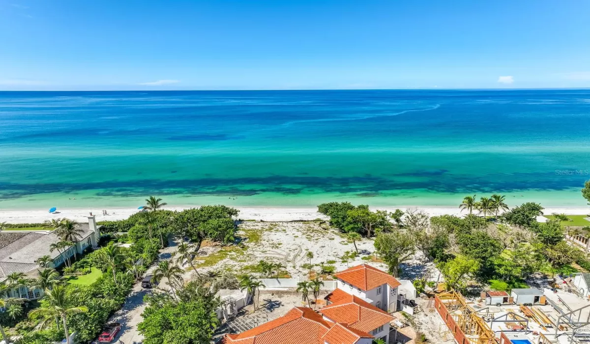 0 , 0 ,0,Land,For Sale,0,D6143976