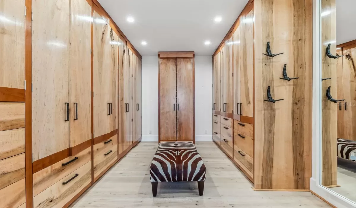 5 Bedrooms Bedrooms, 0 ,5 BathroomsBathrooms,Residential,For Sale,0,D6143872