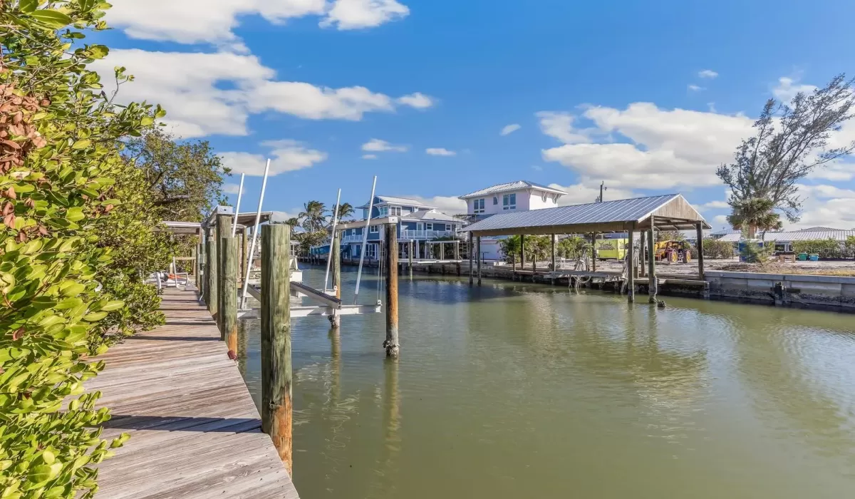 5 Bedrooms Bedrooms, 0 ,5 BathroomsBathrooms,Residential,For Sale,0,D6143872