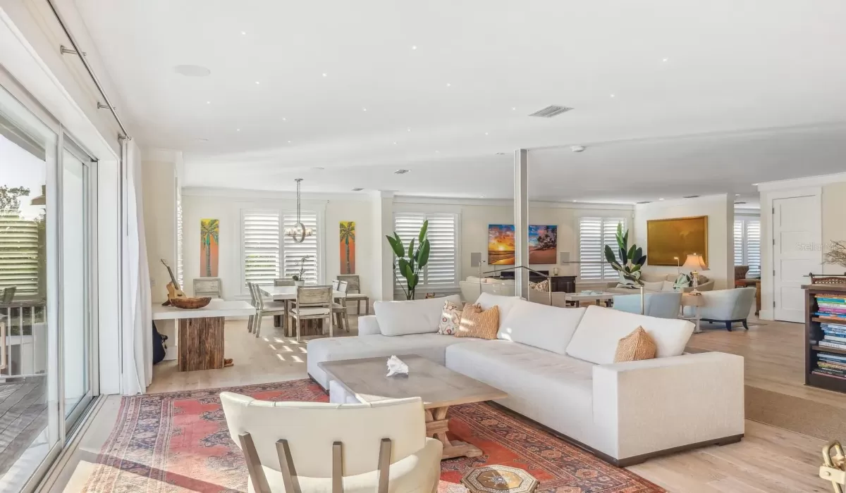 5 Bedrooms Bedrooms, 0 ,5 BathroomsBathrooms,Residential,For Sale,0,D6143872